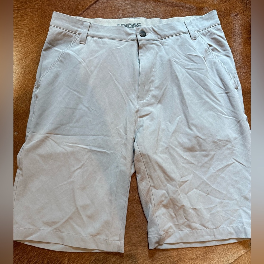 Adidas Gray Flat Front Golf Shorts for Casual Comfort